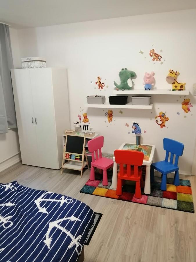 Familien Fewo Wohnung 1 Mit Kinder Spielecke Erdgeschoss An Der Muhle Am Wochenmarkt Bremerhaven Ngoại thất bức ảnh